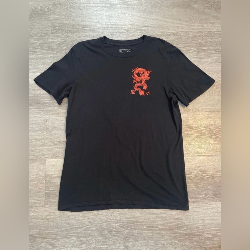 LCM International Dragon shirt size M